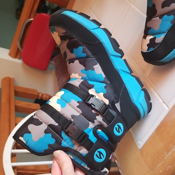 Gubarun Winter Boots Kids Size 5/6 - Picture 14 of 17